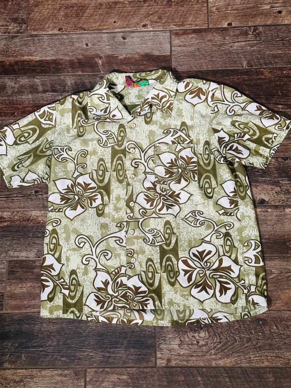Men’s Roundy Bay Short Sleeve Polyester Hawaiian Shirt - Green Floral - L Large